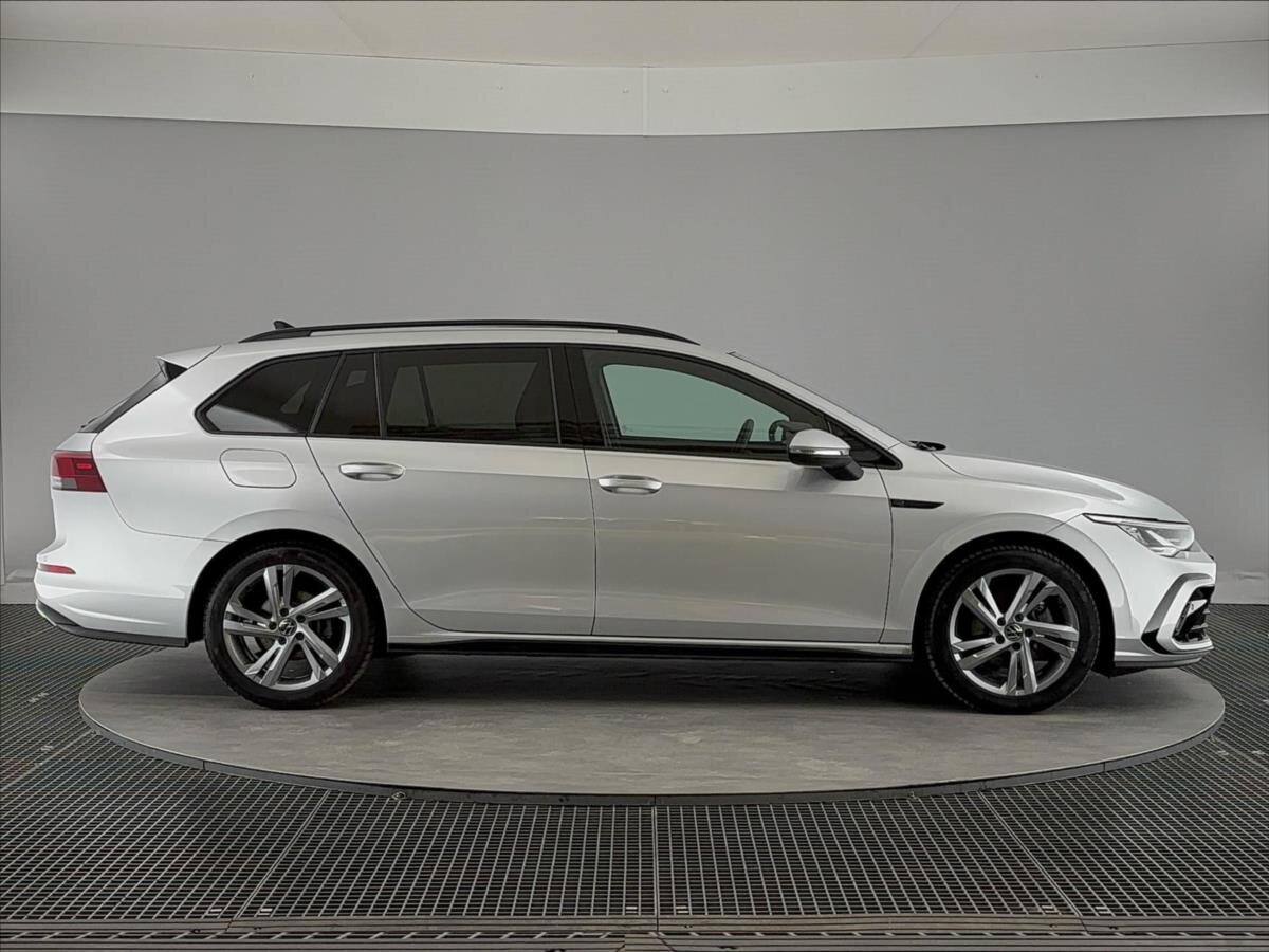 Volkswagen Golf Kombi 1,5 l 110 kw