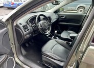 Jeep Compass SUV / Terénní 1,4 l 103 kw