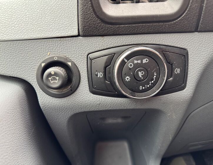 Ford Transit Skříň 2,0 l 96 kw