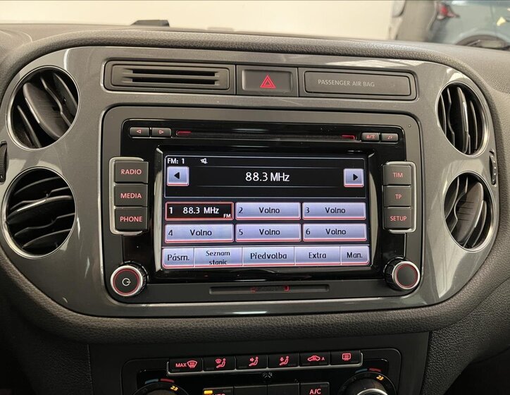 Volkswagen Tiguan SUV 2,0 l 103 kw