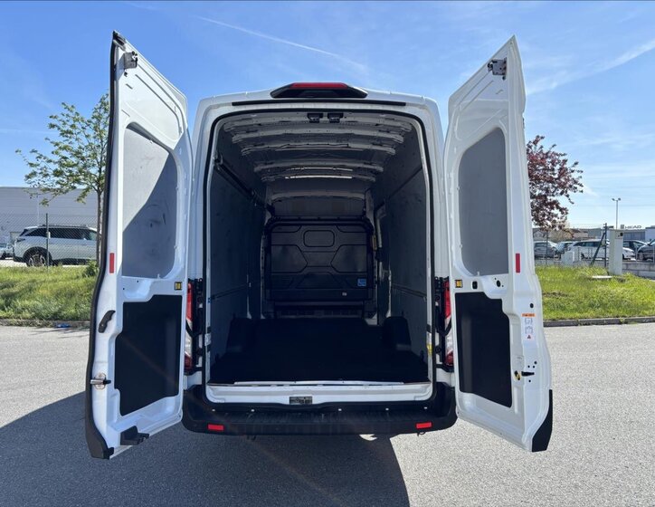 Ford Transit Skříň 2,0 l 96 kw