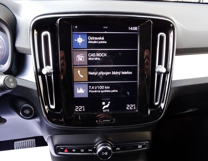 Volvo XC40 SUV 2,0 l 110 kw