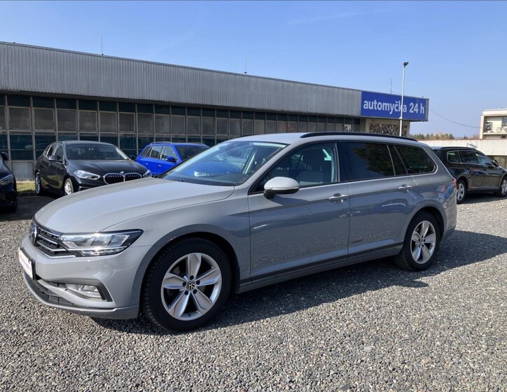 Volkswagen Passat Kombi 2,0 l 90 kw