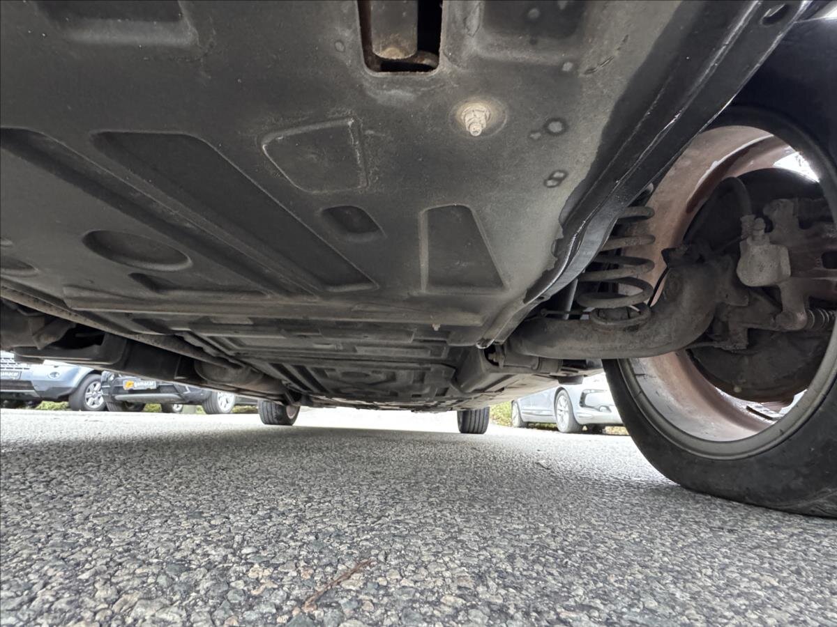 Mercedes-Benz Vaneo Kombi 1,6 l 75 kw