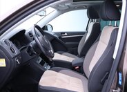 Volkswagen Tiguan SUV 2,0 l 81 kw