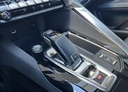 Peugeot 3008 SUV / Terénní 1,5 l 96 kw