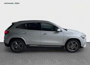 Mercedes-Benz GLA 4