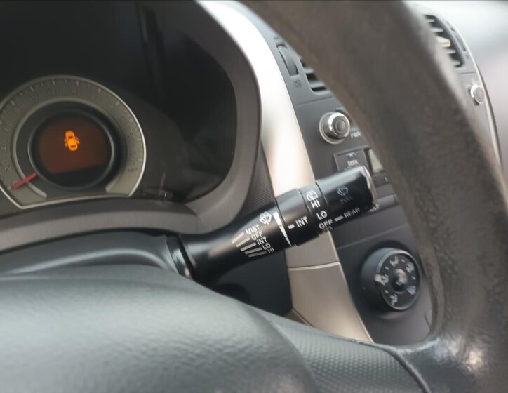 Toyota Auris Hatchback 1,4 l 66 kw