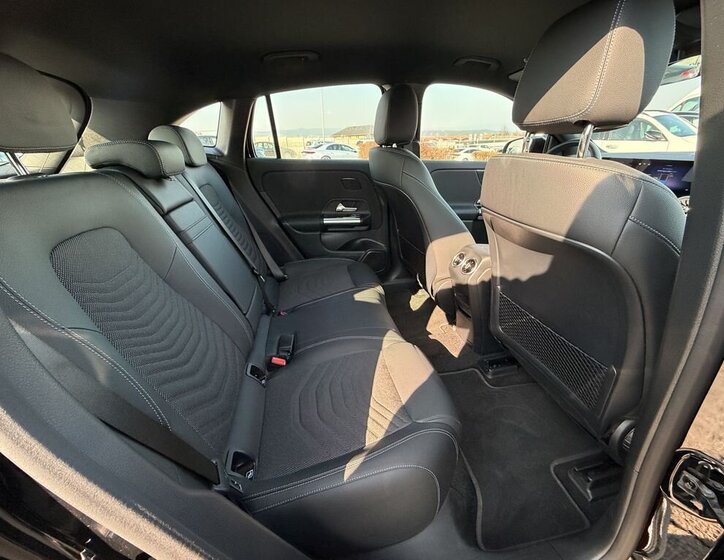 Mercedes-Benz EQA Kombi 0,0 140 kw