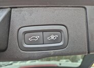 Volvo XC60 SUV / Terénní 2,0 l 145 kw