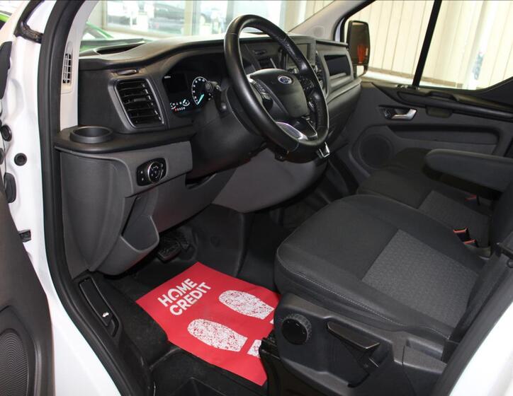 Ford Transit Custom 9