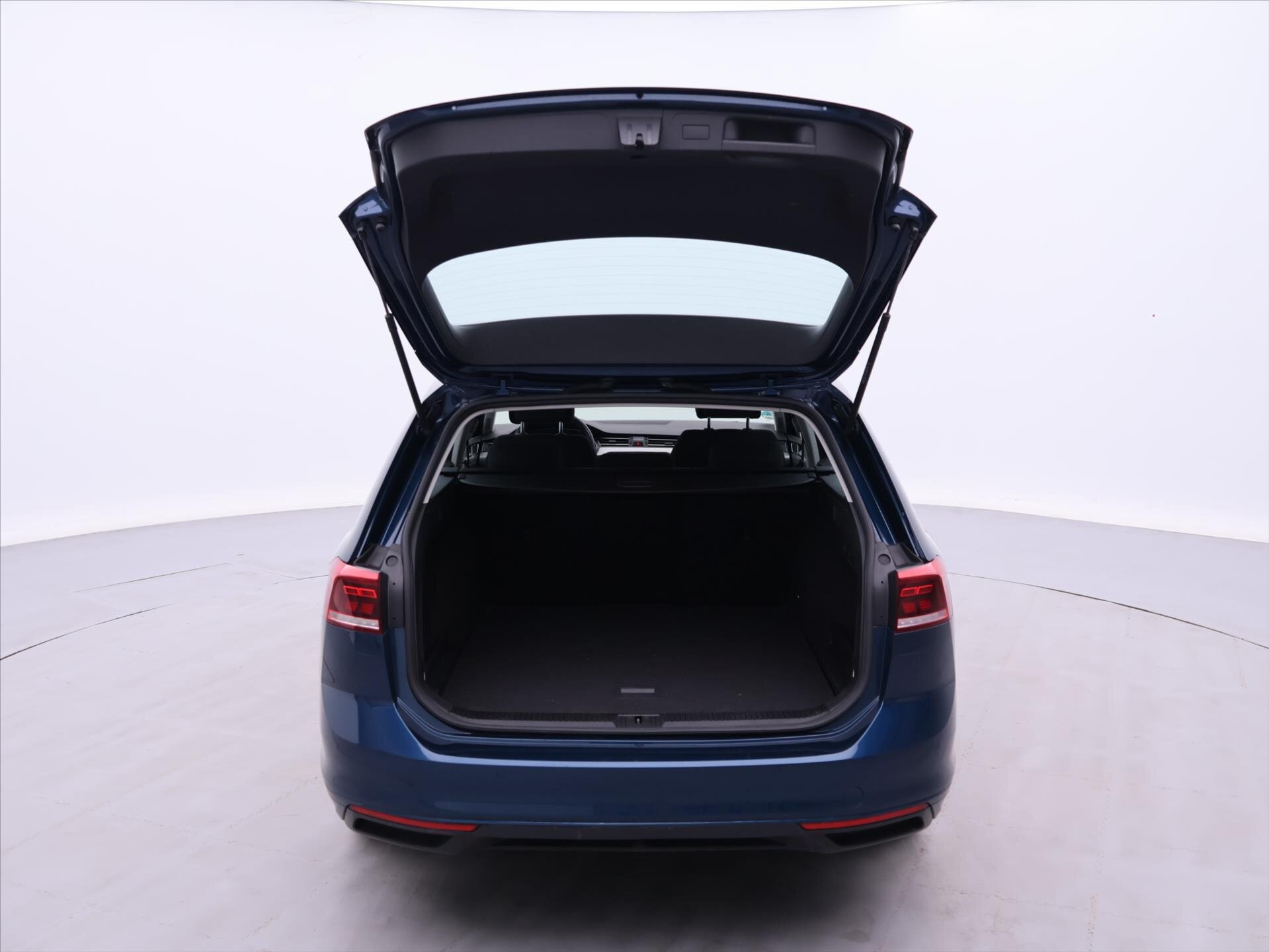 Volkswagen Passat Kombi 2,0 l 90 kw