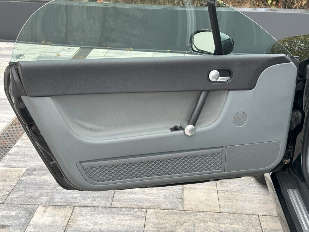 Audi TT Kabriolet 1,8 l 110 kw