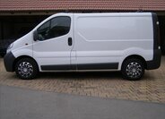 Opel Vivaro 2