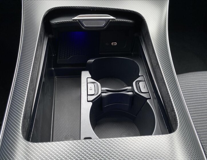 Mercedes-Benz Třídy C Sedan 1,5 l 150 kw