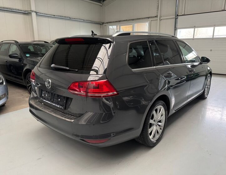 Volkswagen Golf Kombi 2,0 l 110 kw