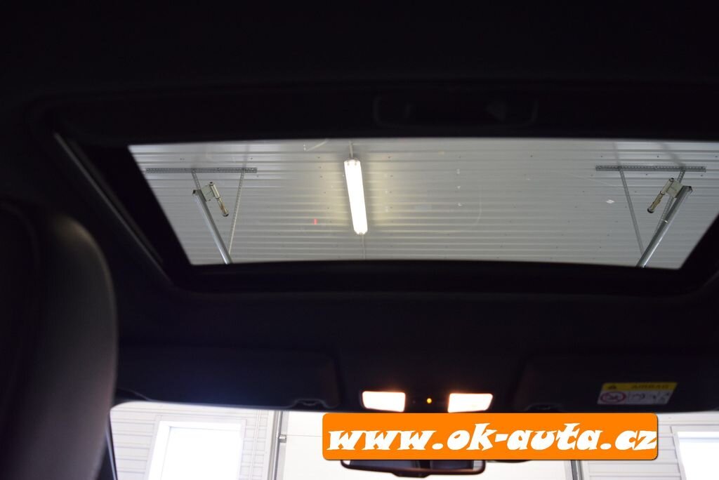 Mitsubishi Outlander SUV 0,0 0