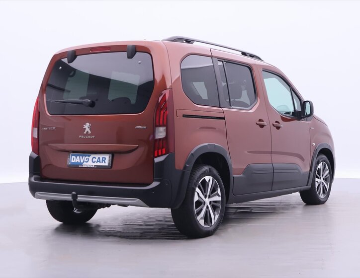 Peugeot Rifter MPV 1,5 l 96 kw