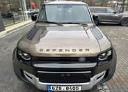 Land Rover Defender 4