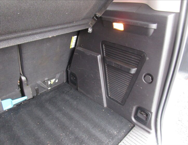 Ford Tourneo Courier Ostatní 1,5 l 70 kw