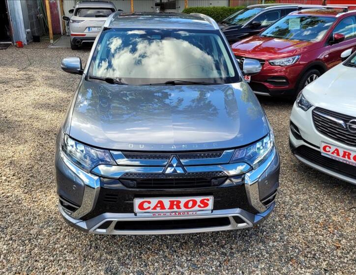 Mitsubishi Outlander 47