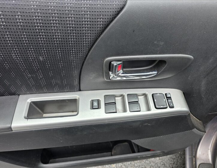 Mazda 5 Kombi 2,0 l 81 kw