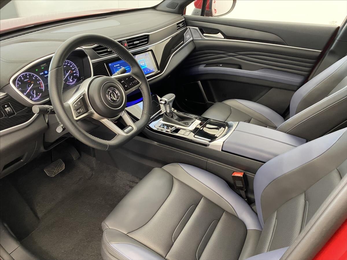 Dongfeng Fengon 5 SUV / Terénní 1,5 l 101 kw