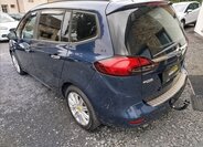 Opel Zafira 4