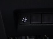 Peugeot 2008 SUV 1,2 l 96 kw