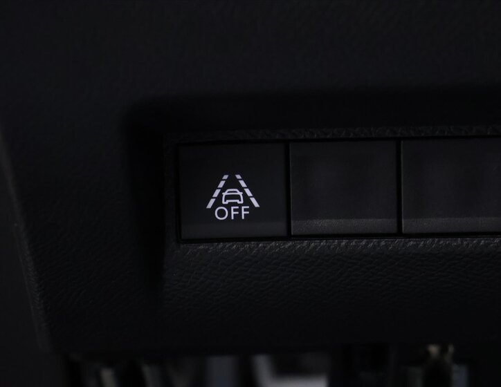 Peugeot 2008 SUV 1,2 l 96 kw