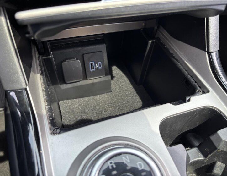 Ford Explorer SUV / Terénní 3,0 l 267 kw