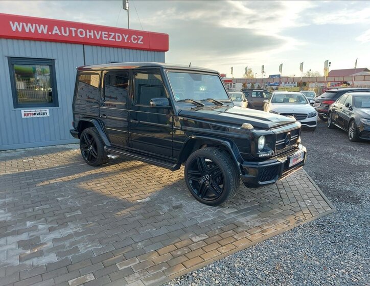 Mercedes-Benz Třídy G SUV / Terénní 3,0 l 155 kw