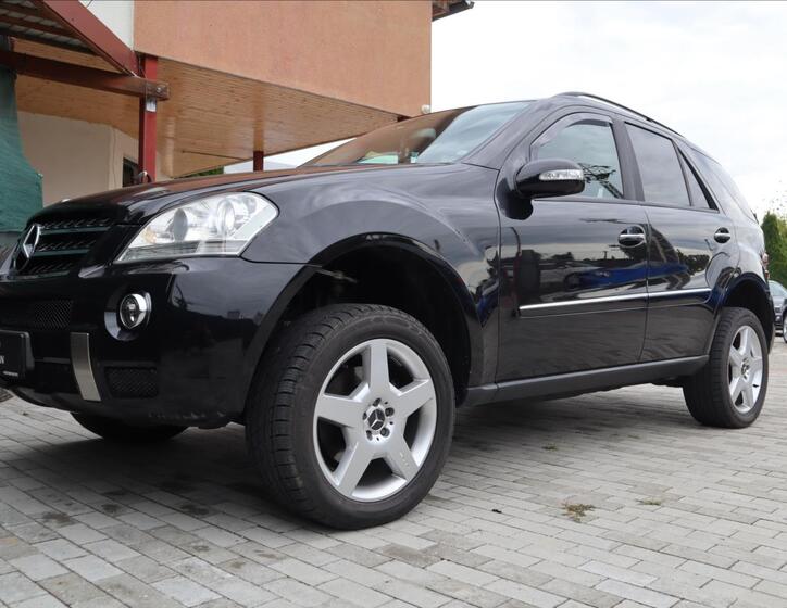 Mercedes-Benz Třídy M 23