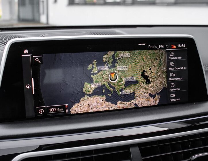 BMW Řada 7 Sedan 3,0 l 294 kw