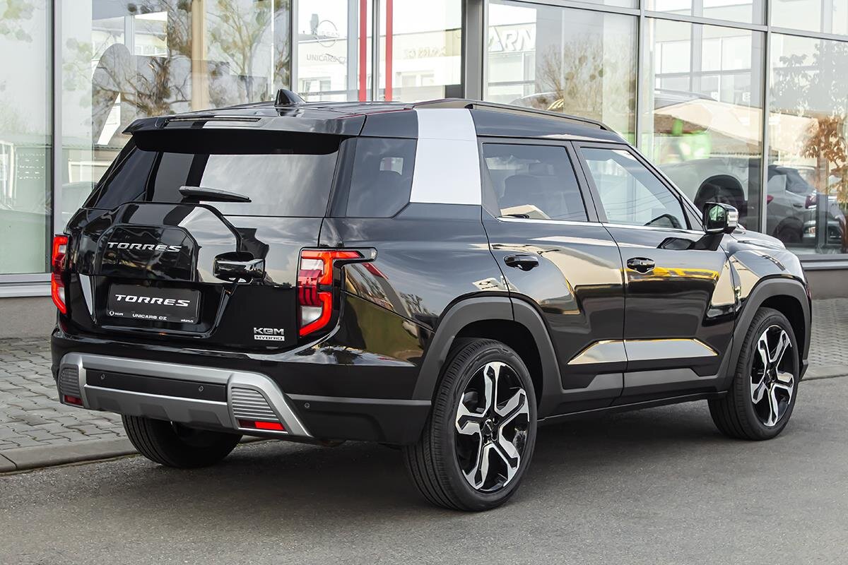 SsangYong Torres SUV / Terénní 1,5 l 150 kw