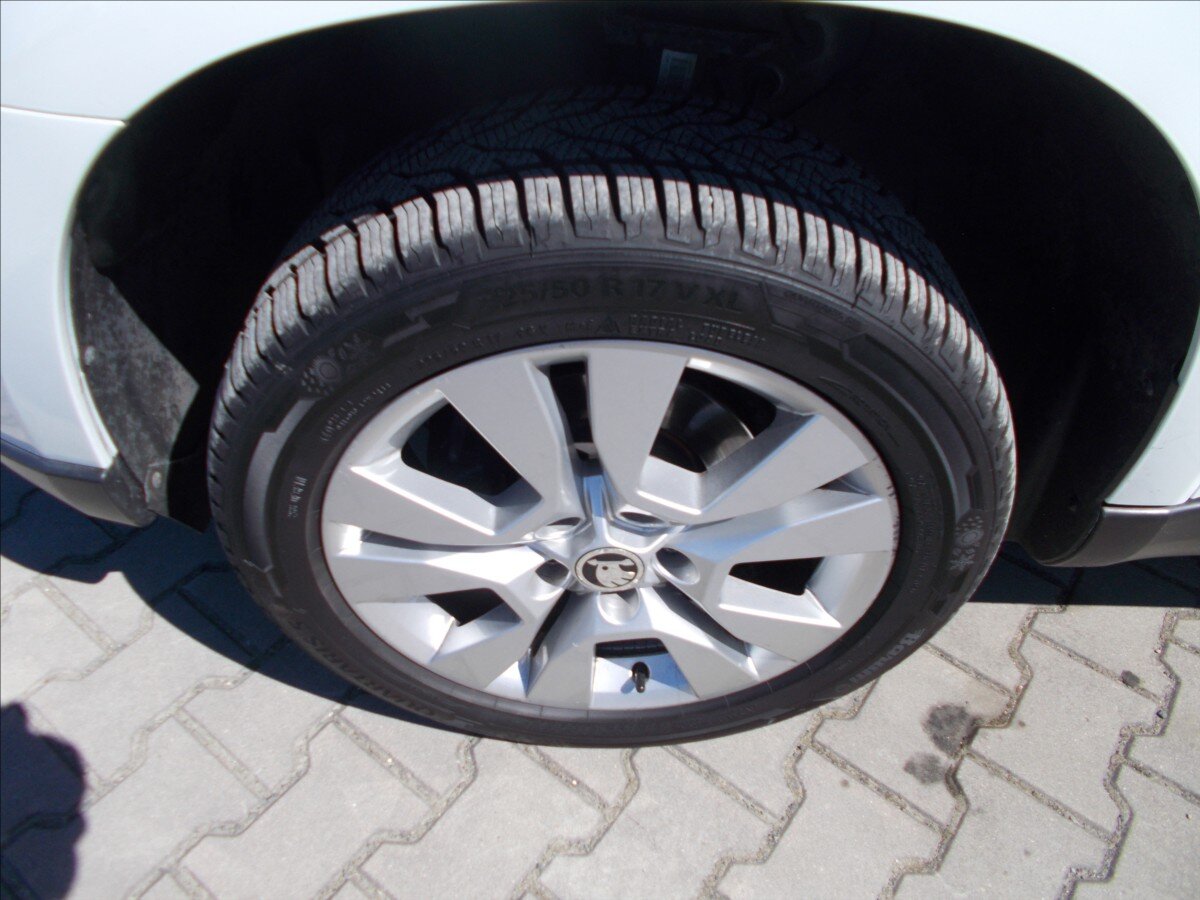 Škoda Yeti SUV / Terénní 1,4 l 90 kw