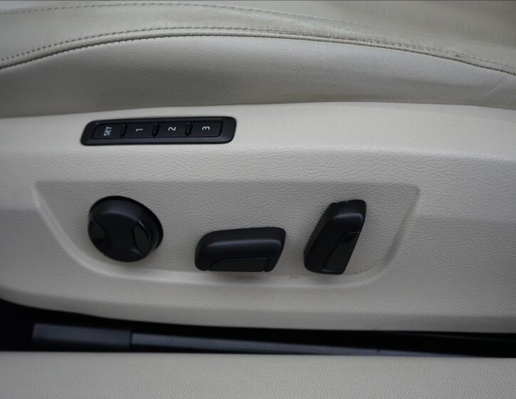 Škoda Superb Kombi 2,0 l 140 kw