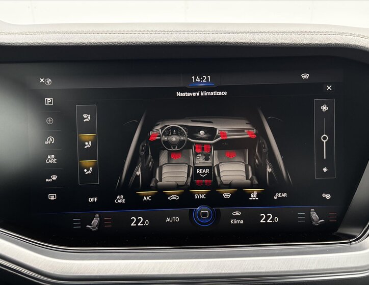 Volkswagen Touareg SUV / Terénní 3,0 l 210 kw