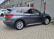 BMW X1 11