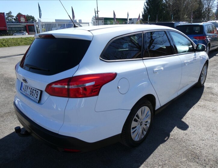 Ford Focus Kombi 1,5 l 70 kw