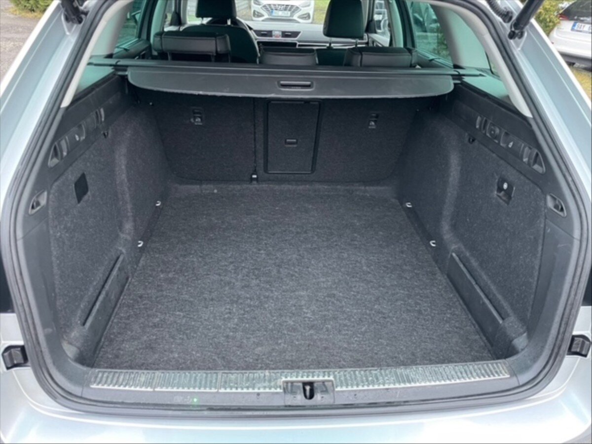 Škoda Superb Kombi 2,0 l 147 kw