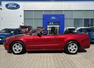 Ford Mustang Kabriolet 3,7 l 227 kw