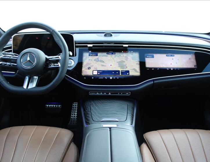 Mercedes-Benz Třídy E 25