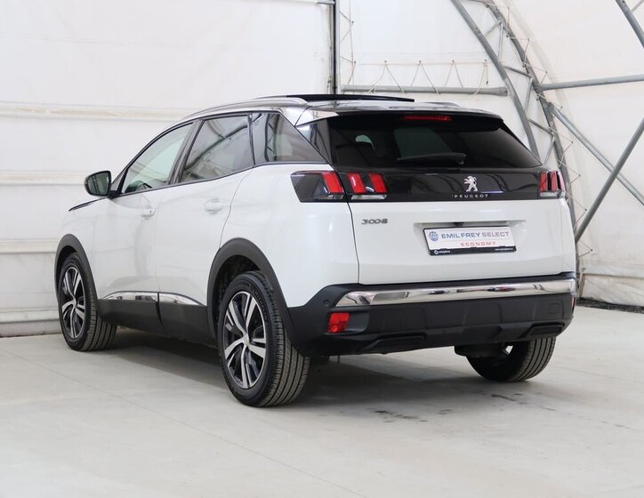 Peugeot 3008 8