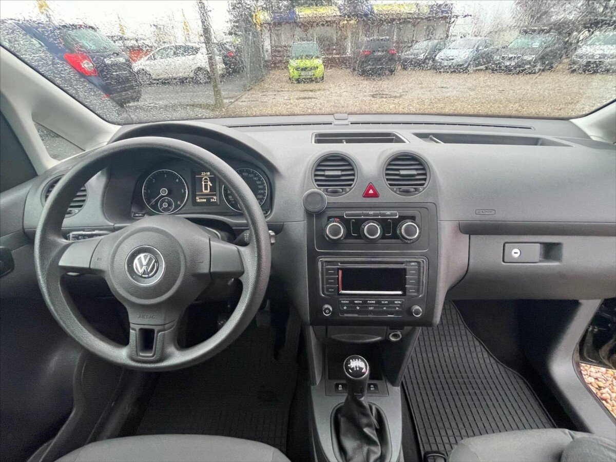 Volkswagen Caddy Skříň 1,6 l 75 kw