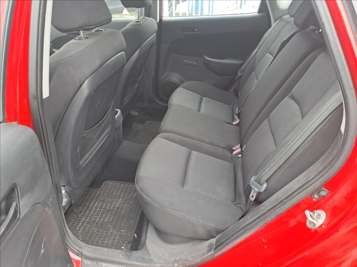 Hyundai i30 Hatchback 1,4 l 80 kw