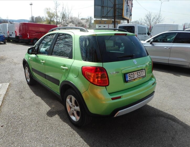 Suzuki SX4 Hatchback 1,6 l 79 kw