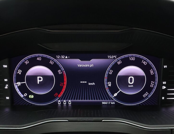 Škoda Superb Liftback 2,0 l 140 kw