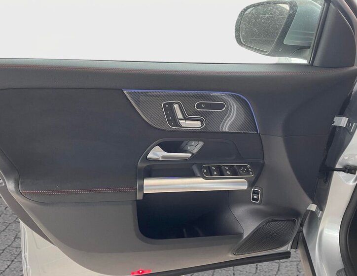 Mercedes-Benz GLA SUV 2,0 l 110 kw