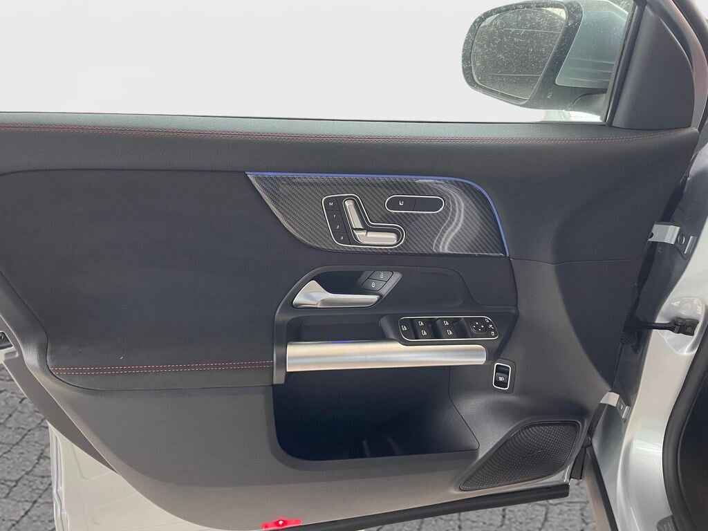 Mercedes-Benz GLA SUV 2,0 l 110 kw